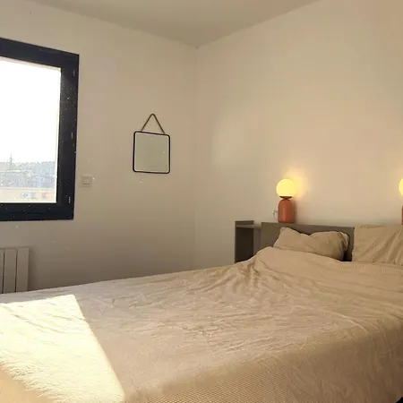 Maison Avec Piscine Et Jacuzzi Proche Avignon *